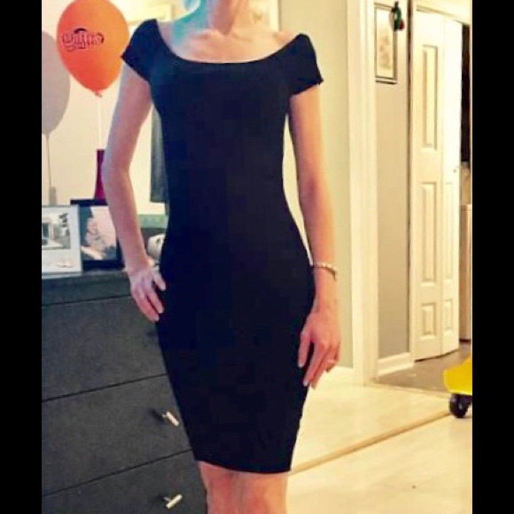 Boatneck knit dress
